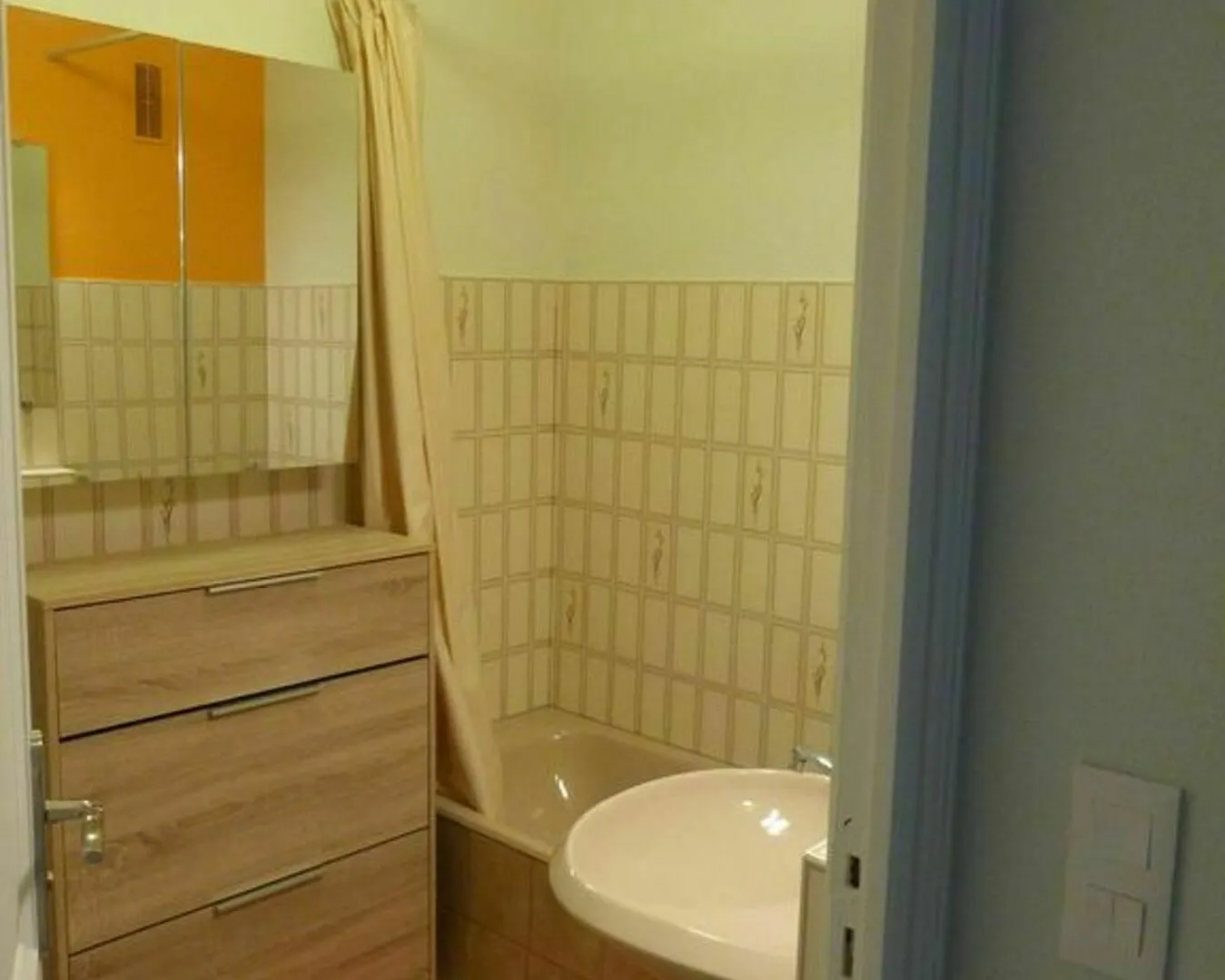 Apartment With One Bedroom In Saint-Raphael, With Wonderful Sea View, 0*, Saint-Raphaël Francie