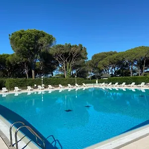 Apartamento Domaine Valescure Vue Piscine Ou Pinede - Wifi, Saint-Raphaël