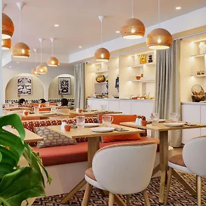 Hotel Mercure Raphael Centre, Saint-Raphaël